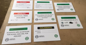 2 Adesivos de VENDE-SE para Carros